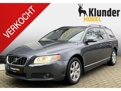 Volvo V70 2.5FT Momentum Aut. 1e Eig.XenonBluetooth