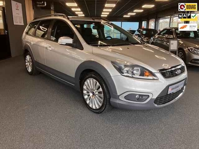 Ford FOCUS Wagon 1.8 X-Road Cross |Unieke auto| Navi | Dealeronderhouden | Auto Airco | Trekhaak| Zeer netjes | Cruise Control