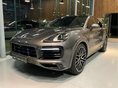 Porsche CAYENNE Coup? 3.0 E-Hybrid Sportdesign