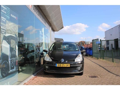 Renault Clio 1.2 16V 55KW 5-DRS Authentique