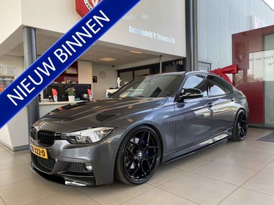 BMW 3 Serie 320i M Performance Sport Edition,Nl Auto,Automaat,Schuifkanteldak,Navigatie,Parkeerassistent,Leder&Stoelverwarming,Keyless Start