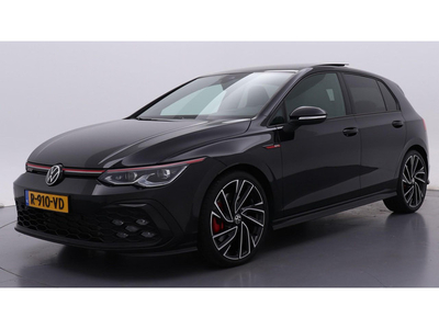 Volkswagen GOLF 2.0 TSI GTI / Pano / Harman kardon / IQ / Head-up / Camera