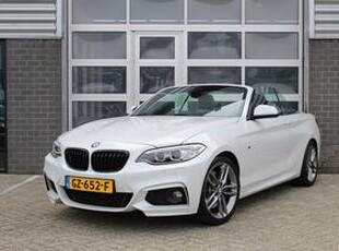 BMW 2-SERIE Cabrio 220i M-Sport 184 PK / Navigatie / N.A.P.