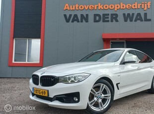 BMW 3-serie Gran Turismo 320i Executive/SPORT