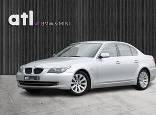 BMW 5-serie 520i Corporate Lease Business Line Edition I Youngtimer, lichtmetalen ​velgen, navigatie professional, ​xenon, memory stoelen, etc.