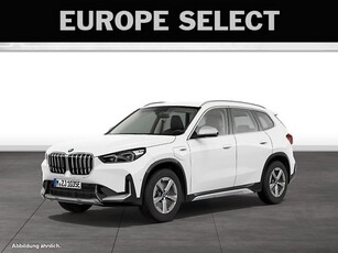 BMW X1 30e xDrive xLine 1800 kg trekv Trekhaak Harman Nav BMW Europlus garantie