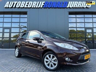 Ford Fiesta 1.4 Ghia NL.Auto/Automaat/41Dkm/Clima/Cruise/Parkeersensoren/Goed Onderhouden