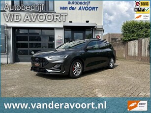 Ford Focus Wagon 1.0 EcoBoost Hybrid ST Line X