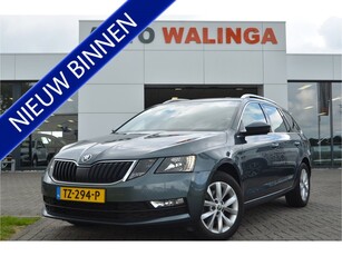 Škoda Octavia Combi 1.5 TSI Greentech Ambition Business Carplay | Stoelverwarming | Navi | DSG | Dakrails | PDC | Getint glas