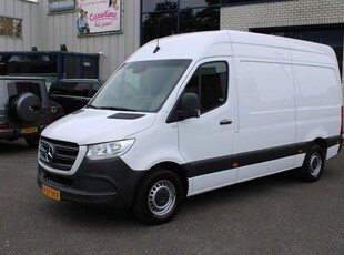 Mercedes-Benz Sprinter 317 CDI L2H2 RWD 3500 kg Trekhaak, MBUX met camera en parkeerpakket, Airbag bijrijder, Etc.