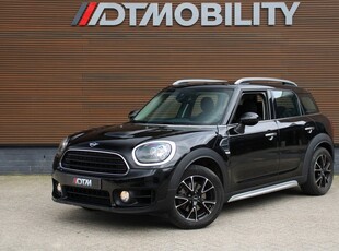 MINI Countryman 1.5 Cooper Business Edition | Parkeersensoren | Navigatie | Automatische Verlichting |