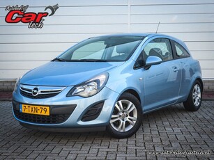 Opel Corsa 1.4-16V Berlin | Airco | Cruise | Half leer | Lichtmetaal | Trekhaak |