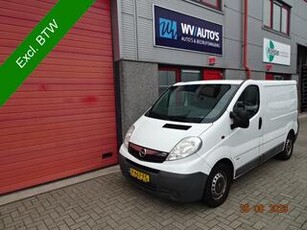 Opel VIVARO 2.0 CDTI L1H1 3 zits