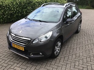 Peugeot 2008 1.2 PURETECH URBANCROSS