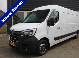 Renault Master T35 2.3 dCi 135 L3H3. Climate Control, Trekhaak, PDC A, Cruise Control, Camera, Dode Hoek Assistent. Prijs is rijklaar EX BTW.