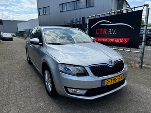 Skoda Octavia 1.6 TDI Greentech Ambition (bj 2013) CLIMA|LMV!