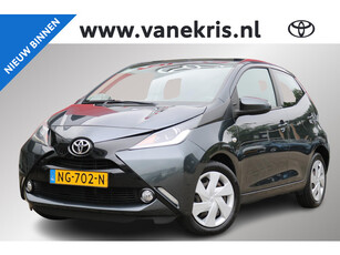 Toyota Aygo 1.0 VVT-i X-Play, Airco, Parkeercamera