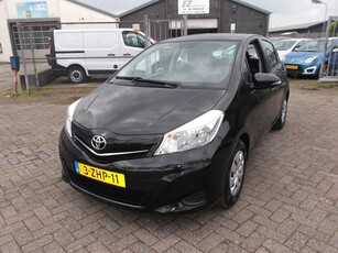 Toyota Yaris 1.0 VVT-i Now airco eerste eigenaar