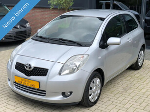 Toyota Yaris 1.0 VVTi + NIEUWSTAAT AIRCO ELEKTR PAKKET NWE APK