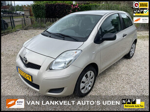 Toyota Yaris 1.3 VVTi Comfort 39000 km !!