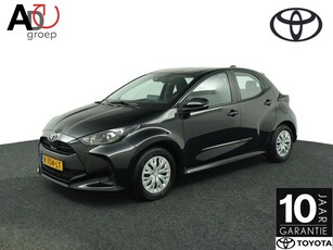 Toyota Yaris 1.5 VVT-i Active | Trekhaak | Navigatie | Achteruitrijcamera | Dealer Onderhouden |