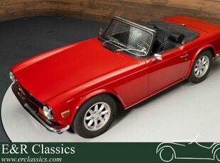 Triumph TR6 PI | Gerestaureerd | Overdrive | 150 PK | 1973