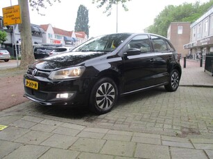 Volkswagen Polo 1.0 BlueMotion 5-drs / AIRCO / NAVI / TREKHAAK / 151dkm