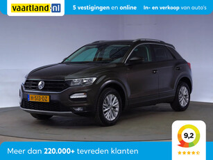 Volkswagen T-Roc 1.5 TSI 150pk Style Bns Aut. [ Navi Trekhaak Climate ]