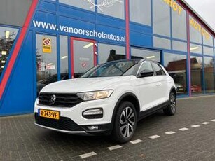 Volkswagen T-Roc 1.5TSI 150pk Automaat Navi Carplay Airco(ECC) bj2021