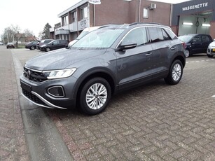 Volkswagen T-roc 1.O TSI LIFE / NAVI VIRTUEL COCKPIT NW. MODEL