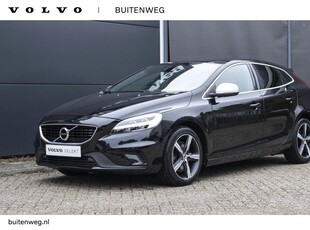 Volvo V40 T3 Automaat Polar+ Sport | Trekhaak | Harman Kardon audio | Parkeerverwarming | Panoramadak | Alarmklasse 3 | DAB | Parkeercamera | Park Assist voor en achter | Verwarmbare voorstoelen