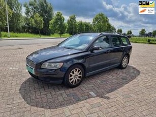 Volvo V50 2.4