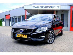 Volvo V60 1.6 D2 Momentum Aut. Navi|Clima|LMV