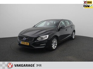 Volvo V60 1.6 T4 Momentum - Sensus navigatie - High Performance Audio - Trekhaak