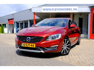 Volvo V60 2.4 D6 AWD Plug-In Hybrid Summum Aut. Xenon|Leder|Navi|Pano