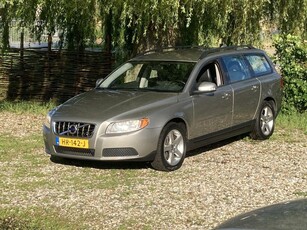 Volvo V70 2.5T 230pk Aut. Momentum