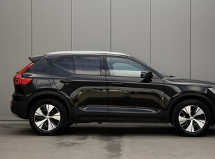 Volvo XC40 | B4 Business Pro | Adaptive Cruise met AutoPilot | Navigatie | 2100kg trekgewicht | Achteruitrijcamera |