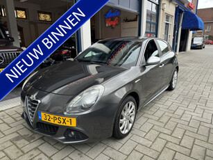 Alfa Romeo Giulietta 1.4 T Distinctive CLIMA/APK 04-2025/LEDER