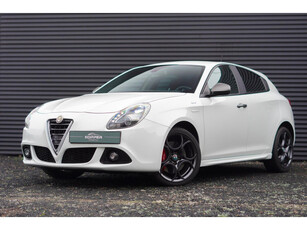 Alfa Romeo Giulietta 1.4 T Sprint / Aut / NL Auto / Navi / Groot onderhoud gehad