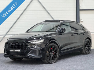 Audi Q8 55 TFSI e Quattro 381 Pk S-Line Competition Pano RS Zetels