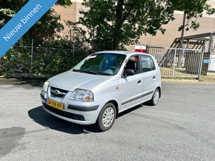 Hyundai Atos 1.1i Active Young NETTE AUTO RIJD EN SCHAKELT GOED