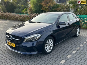 Mercedes-Benz A-klasse automaat 180 Business Solution