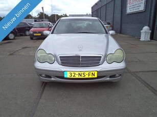 Mercedes-Benz C-Klasse 180 K. Classic