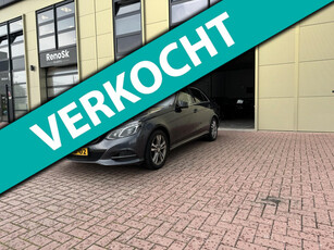 Mercedes-Benz E-klasse 300 BlueTEC HYBRID - Avantgarde / PANO / NAVI / TV / ELEC.PAKKET / FULL OPTION!