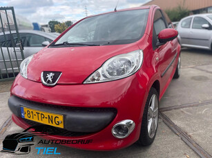 Peugeot 107 1.0-12V XS INRUILMOGELIJK!!