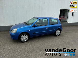 Renault Clio 1.2-16V Authentique Comfort, '05, 132000 km, airco, lichte schade !