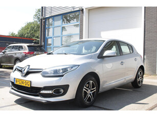 Renault Mégane 1.2 TCe GT-Line / Airco / Navi / CruiseControl / Parkeersensoren / NieuweAPK