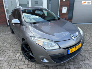 Renault Mégane Estate 1.6 Dynamique / PDC / Cruise / Keyless / LM / Clima