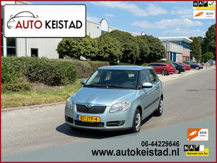 Skoda Fabia 1.4-16V AMBITION AIRCO/CRUISE! 1 JAAR APK!