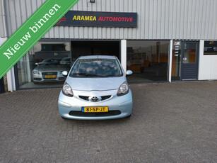 Toyota Aygo 1.0-12V + 2006 nieuwe olie